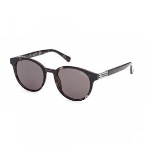 Солнцезащитные очки GUS 00040 20A, черный GUESS. Цвет: черный