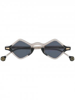 Солнцезащитные очки Sisto в геометричной оправе KYme. Цвет: серый