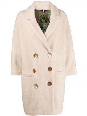 Пальто с вышивкой бисером Alessandra Chamonix. Цвет: белый