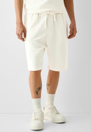 Спортивные шорты RELAXED FIT TEXTURED BERMUDA , цвет white Bershka