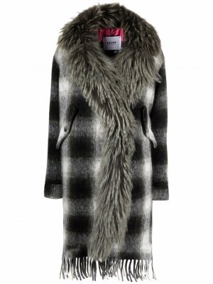 Клетчатое пальто с меховой отделкой Bazar Deluxe. Цвет: серый