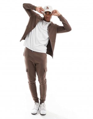 Узкий спортивный костюм ASOS с худи и узкими джоггерами-карго размытого коричневого цвета. Цвет: коричневый