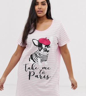 Розовая ночная рубашка большого размера в полоску с надписью Take Me to Paris Yours. Цвет: розовый