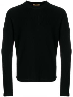 Пуловер с круглым вырезом Nuur. Цвет: черный