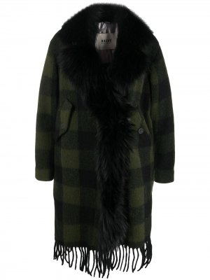 Пальто в клетку с воротником из искусственного меха Bazar Deluxe. Цвет: зеленый