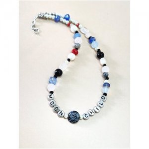 Чокер на шею Moon Child ожерелье бусы синие жемчуг, лунный камень, агат, горный хрусталь ENJOY. Цвет: черный/голубой