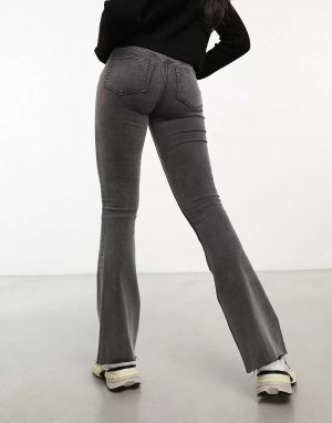 Серые расклешенные джинсы Miss Selfridge