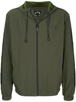 Куртка на молнии с капюшоном The Upside. Цвет: зеленый