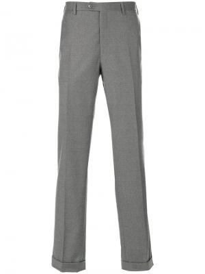 Классические брюки Brioni. Цвет: серый