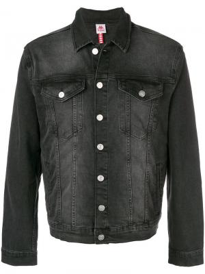 Джинсовая куртка с логотипом Kappa. Цвет: черный