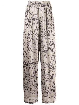 Широкие брюки с цветочным принтом Natasha Zinko. Цвет: черный
