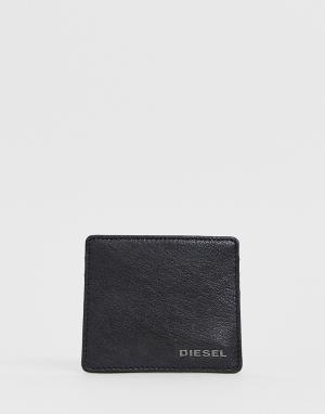 Черная кожаная кредитница с логотипом Diesel. Цвет: черный