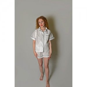 Пижама , рубашка, шорты, застежка пуговицы, короткий рукав, размер M/L, белый MOTH. Цвет: белый