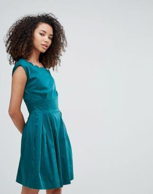 Платье с фигурными краями Julita Louche. Цвет: зеленый
