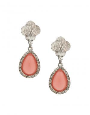 Серебристые серьги-подвески с персиковыми кристаллами Tallulah Tu Talullah. Цвет: peach