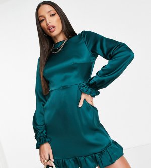 Атласное изумрудно-зеленое платье мини с длинными рукавами и открытой спиной -Зеленый цвет Flounce London Tall
