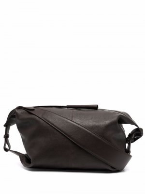 Zip-up leather shoulder bag Lemaire. Цвет: коричневый