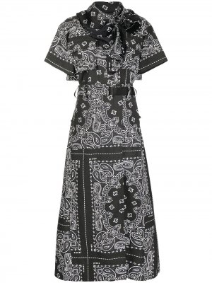 Платье с принтом пейсли и поясом sacai. Цвет: черный
