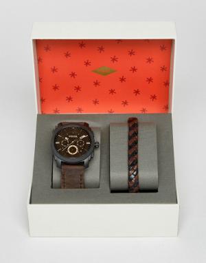 Часы с коричневым кожаным ремешком и браслет в подарочной упаковке Fos Fossil. Цвет: коричневый