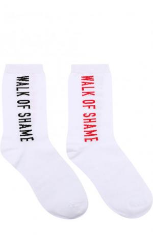 Хлопковые носки с логотипом бренда Walk of Shame. Цвет: белый