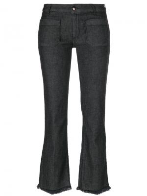 Расклешенные джинсы с бахромой The Seafarer. Цвет: серый