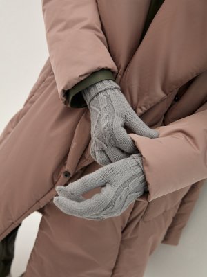 Вязаные перчатки Zarina. Цвет: серый