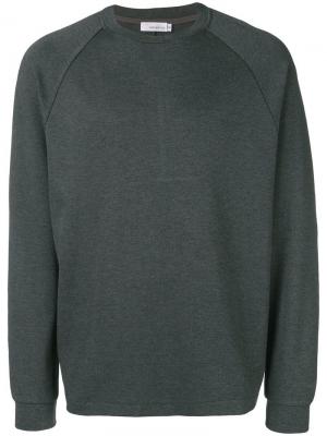 Классический трикотажный свитер Nanamica. Цвет: серый
