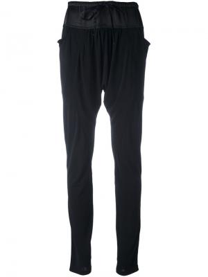 Узкие брюки с заниженным шаговым швом Tsumori Chisato. Цвет: чёрный