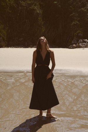 Платье миди из тренча с декоративным отверстием Zara, черный ZARA