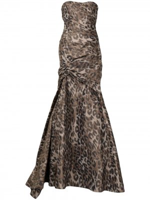 Вечернее платье с открытыми плечами и леопардовым принтом Monique Lhuillier. Цвет: коричневый