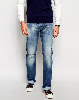 Прямые джинсы с большим накладным карманом из кожи Love Moschino