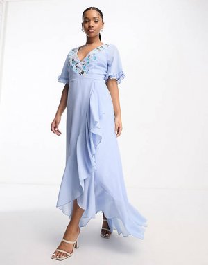 Нежно-голубое платье с запахом и вышивкой Maya