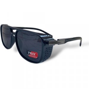 Солнцезащитные очки мужские TRX. Цвет: черный