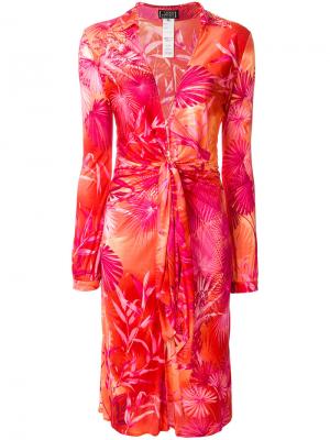 Платье с тропическим принтом Versace Vintage. Цвет: красный