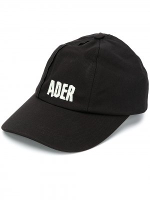 Бейсболка с логотипом Ader Error. Цвет: черный