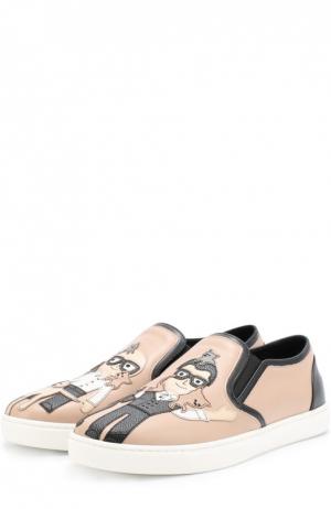 Кожаные слипоны London с аппликациями Dolce & Gabbana. Цвет: бежевый