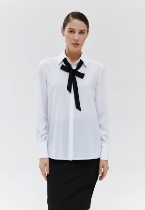 Блуза Antiga. Цвет: белый