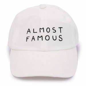 Регулируемая кепка унисекс белого цвета с вышивкой «Almost Famous» NASASEASONS