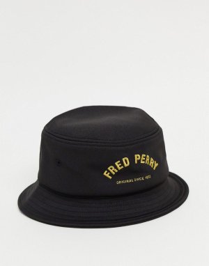Черная панама с изогнутым принтом логотипа -Черный Fred Perry