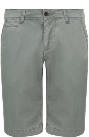 Хлопковые шорты с карманами Baldessarini. Цвет: светло-зеленый