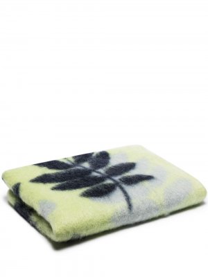 Leaf pattern fringed blanket Jil Sander. Цвет: зеленый
