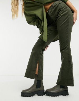 Расклешенные вельветовые брюки коричневого цвета -Зеленый Glamorous