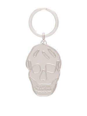 Брелок с подвеской Skull Alexander McQueen. Цвет: серебристый