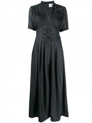 Расклешенное платье с короткими рукавами Quetsche. Цвет: черный