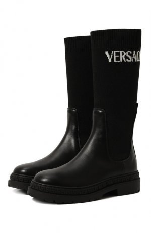 Кожаные сапоги Versace. Цвет: чёрный