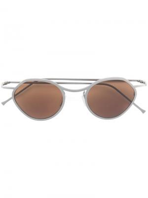 Круглые солнцезащитные очки Delirious. Цвет: коричневый