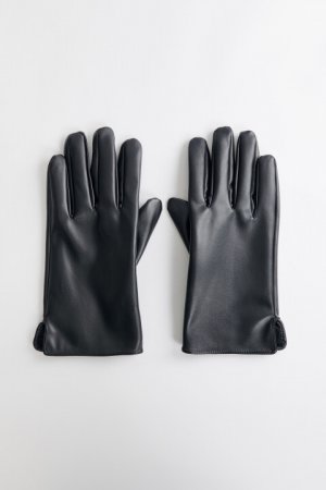 Перчатки утепленные из искусственной кожи с ворсом befree. Цвет: черный