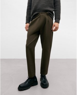 Свободные мужские брюки чинос с вытачками цвета хаки Adolfo Dominguez. Цвет: хаки