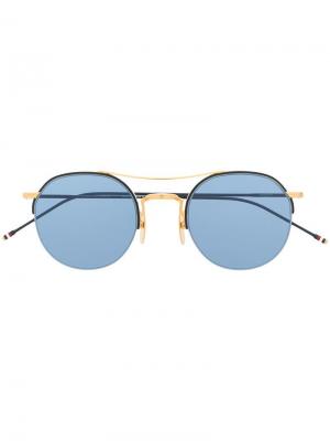 Солнцезащитные очки в круглой оправе Thom Browne Eyewear. Цвет: синий