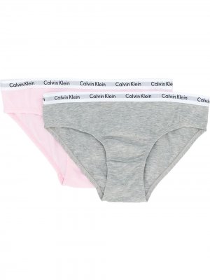 Комплект из двух брендированных трусов-слипов Calvin Klein Kids. Цвет: розовый